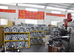 江門變速器廠家：汽車自動(dòng)變速箱的主要配件有哪些作用？
